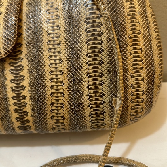 Vtg snakeskin clutch handbag - Picture 9 of 9